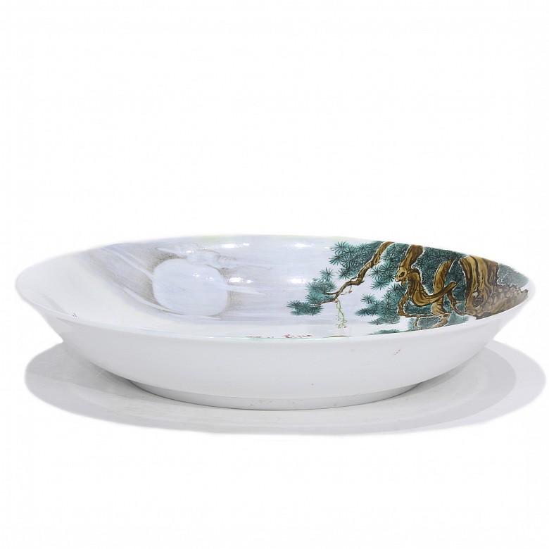 Glazed porcelain dish, Bi Yuanming (1907 – 1991), 1948.