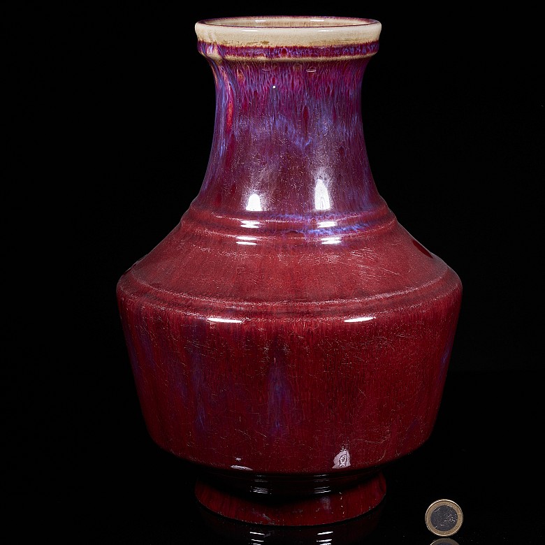 Vase with ‘Flambé’ enamel, with Qianlong stamp