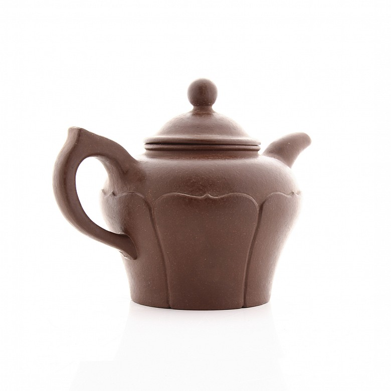 Yixing Red Antique Teapot