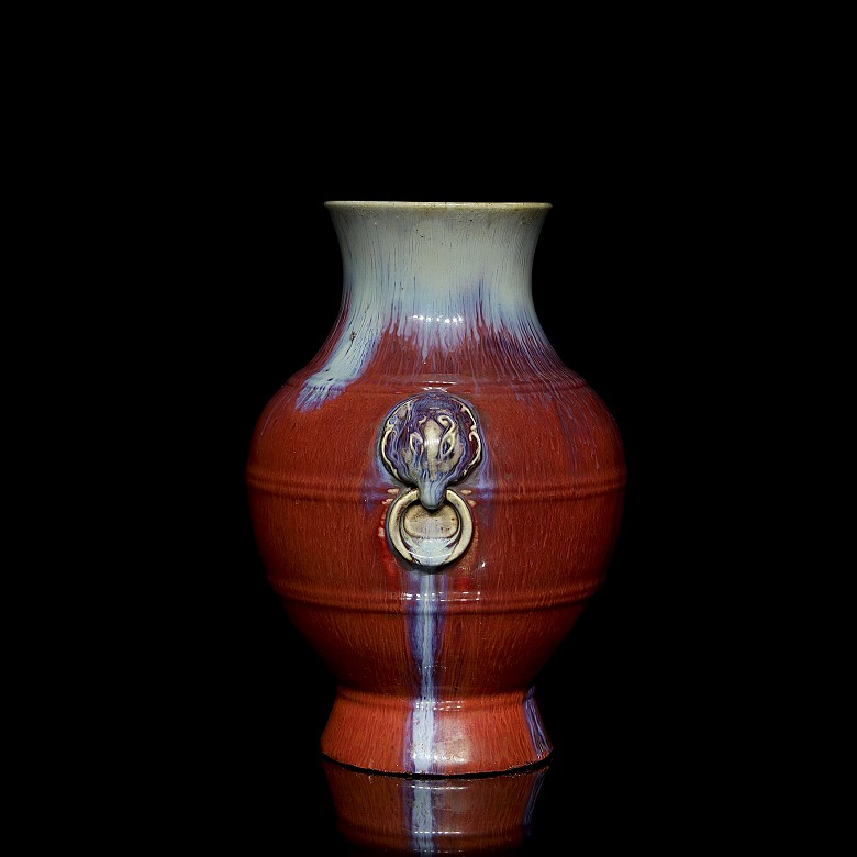 Ceramic vase with flambé glaze, with Qianlong mark