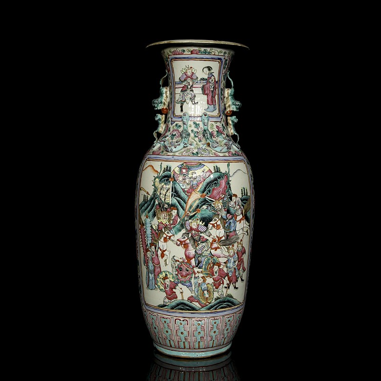 Porcelain vase “ famille rose”, Qing dynasty