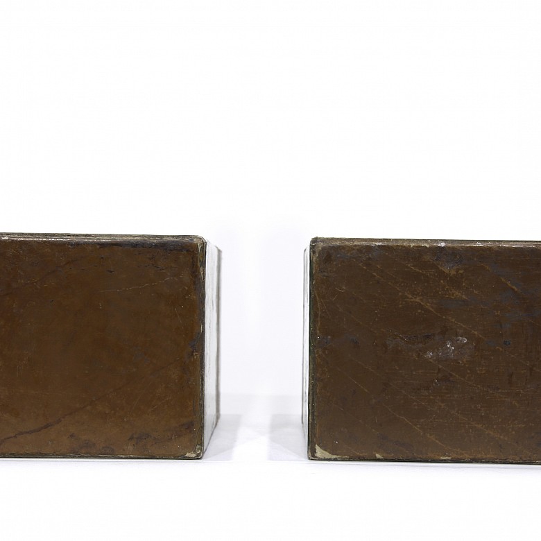 Lot of two boxes with tea, late 19th century