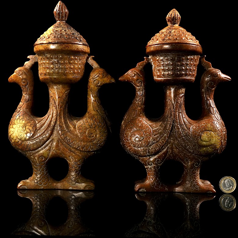 Pair of stone vessels ‘Birds’, Han style