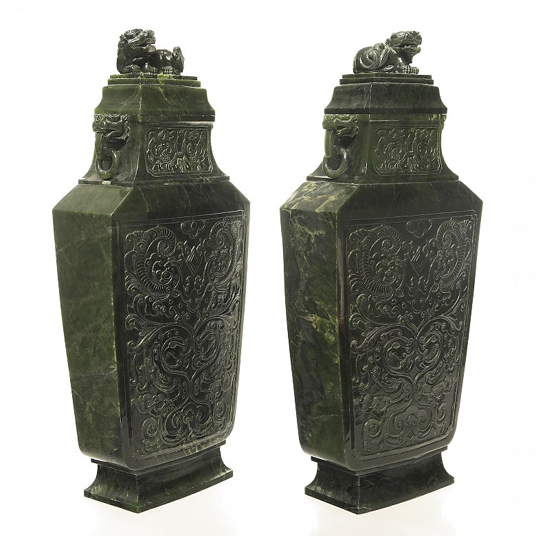 Pair of large vases, 20th century