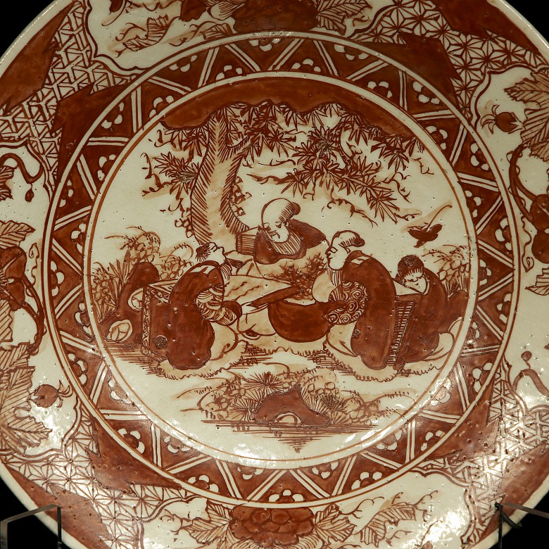 Iron-red enamelled porcelain plate ‘Garden Scene’, with Yongle mark