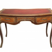 Louis XV style wooden writing desk, 20th century