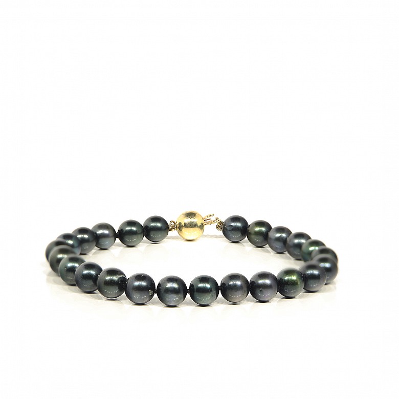 Akoya black pearl bracelet