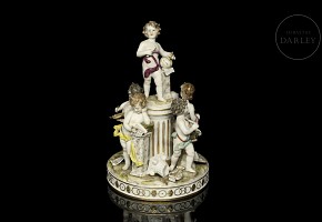 Capodimonte Porcelain ‘Amorcillos’, 20th century