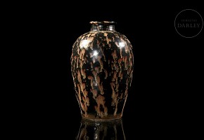 Meiping vase with ‘Tiger-skin’ glaze, Song dynasty