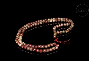 Necklace of 108 jade beads, Ming dynasty