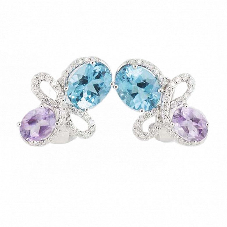 Earrings in 18k white gold with semiprecious gems and diamonds.