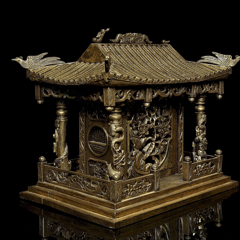 Small carved wooden temple, 19th - 20th century - 10