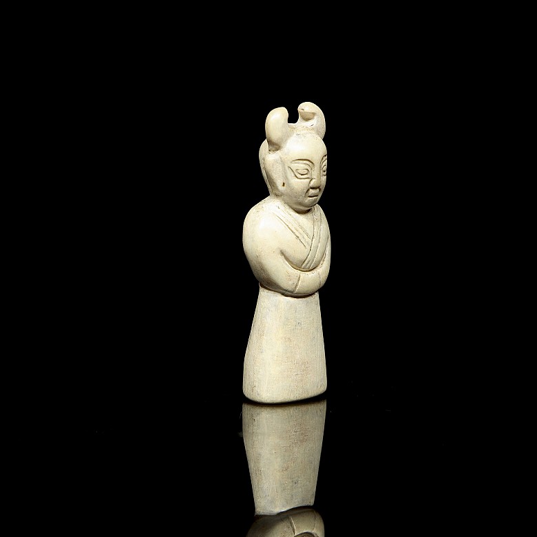 Carved jade figurine 