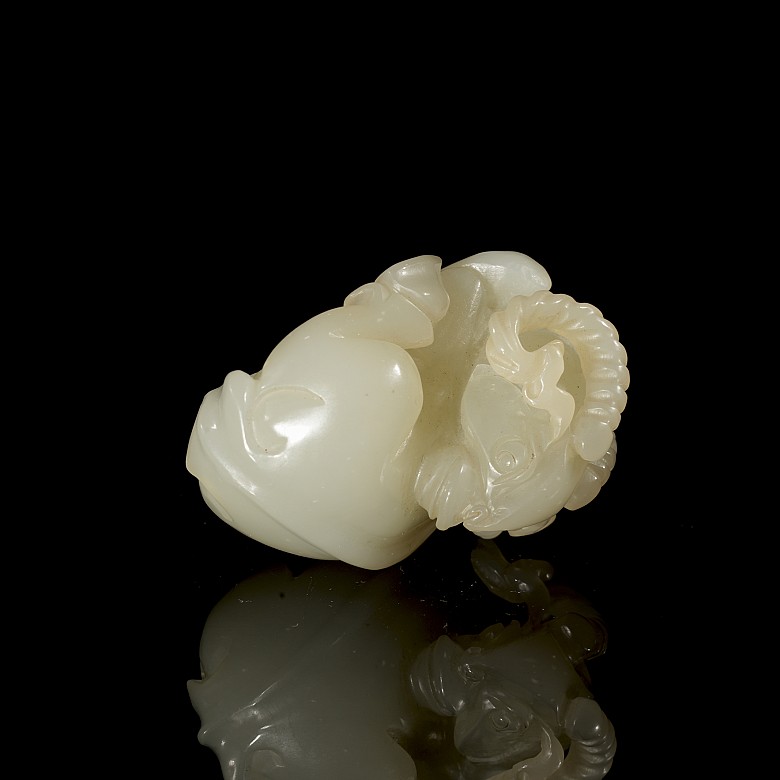 Carved jade figurine ‘Ram’, Qing dynasty