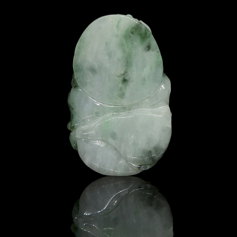 Natural jadeite ‘Buddha’ necklace, Qing dynasty