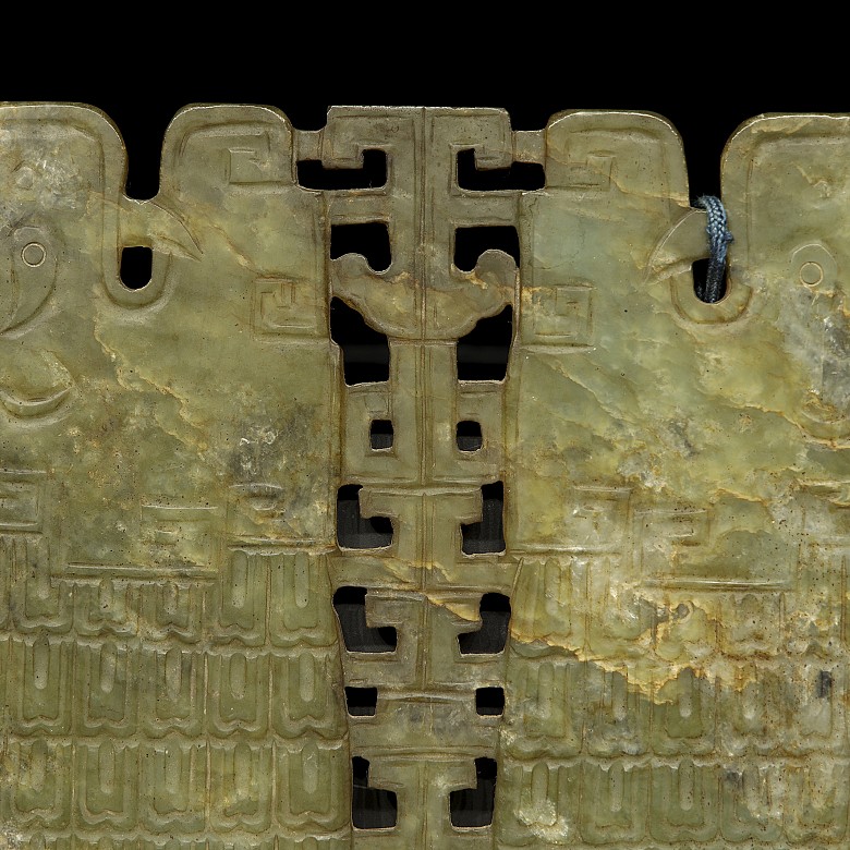 Large jade plaque “Fishes”, Qing dynasty