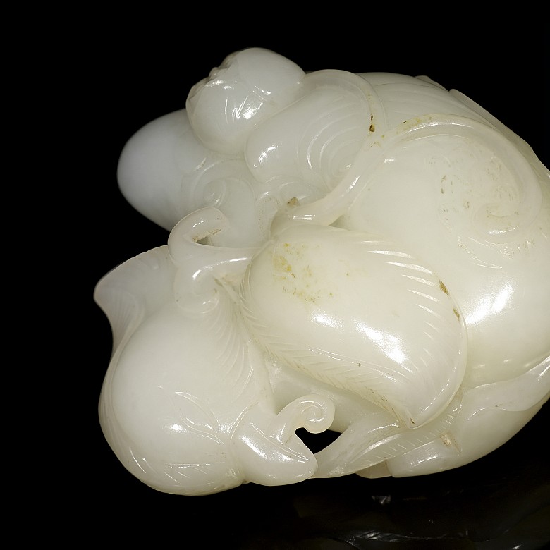 White jade figure 