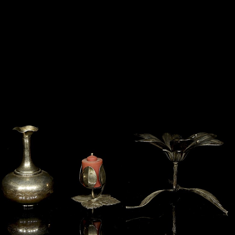 Three silver decorative objects, 20th century