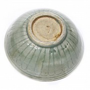 Two glazed ceramic bowls, Song style.