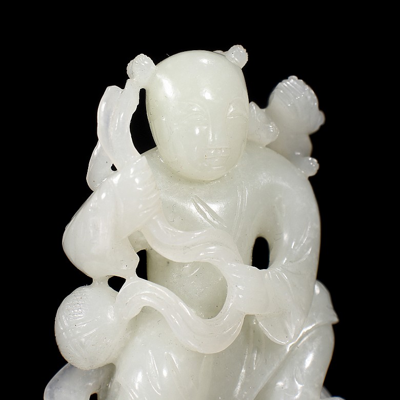 Hetian white jade figurine “Child and dogs”, Qing dynasty