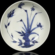 Pair of small porcelain plates, 20th century