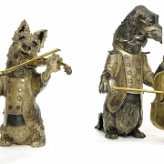 Set of seven musical dogs, 20th century