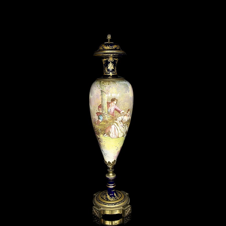 Sèvres porcelain 