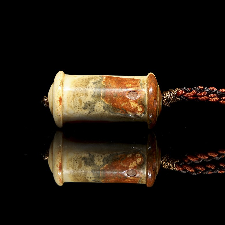 Agate ‘Dzi’ bead with eye decoration, Ming dynasty