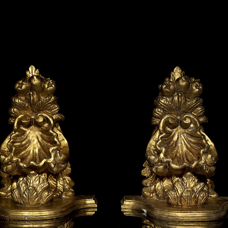 Pair of carved wooden corbels, 19th century