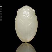 Carved white jade cicada, Zhou dynasty