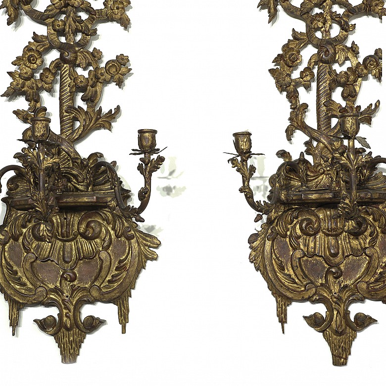 Pareja de grandes candelabros de pared, S.XIX-XX