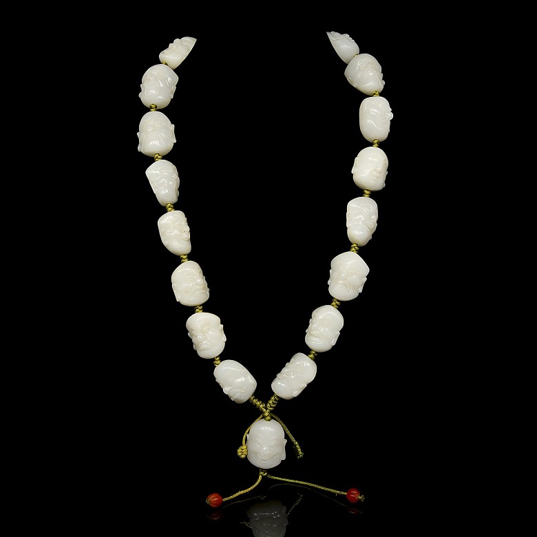 Jade bead necklace ‘Luohan’, Qing dynasty