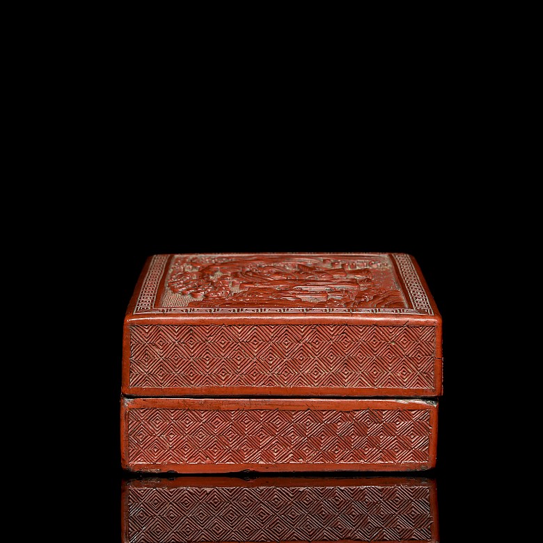 A cinnabar lacquer rectangular box, Qing dynasty