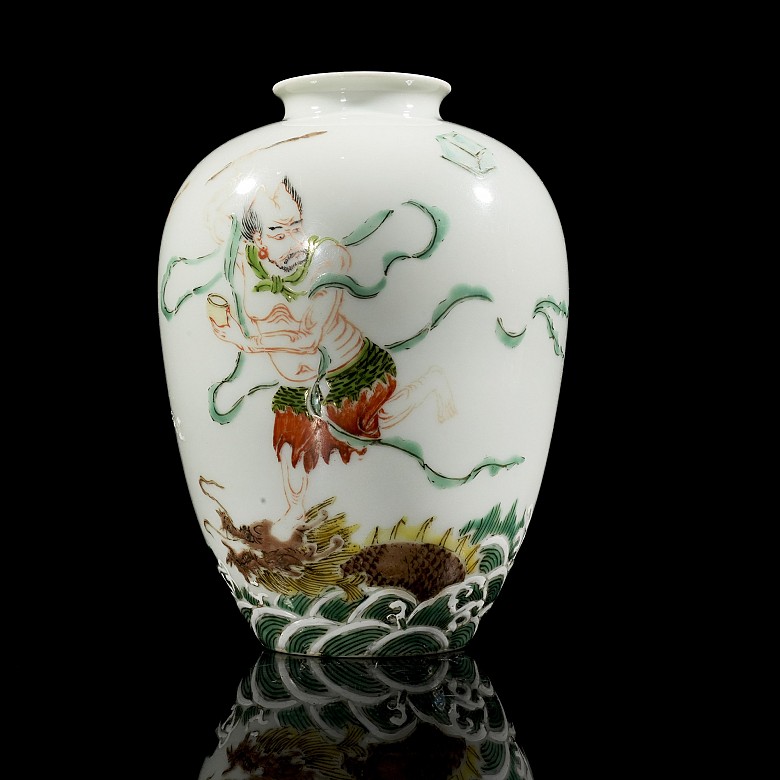 Enamelled porcelain vase ‘Sage and Dragon’, with Yongzheng Seal