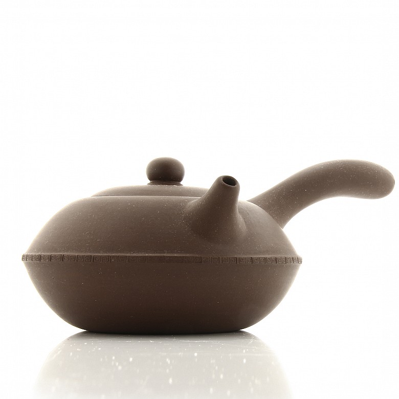 Chinese clay teapot, Yixing.