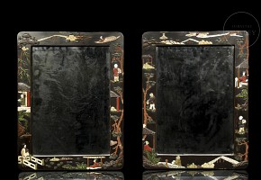 Pair of inlaid wooden mirrors, Qing dynasty.