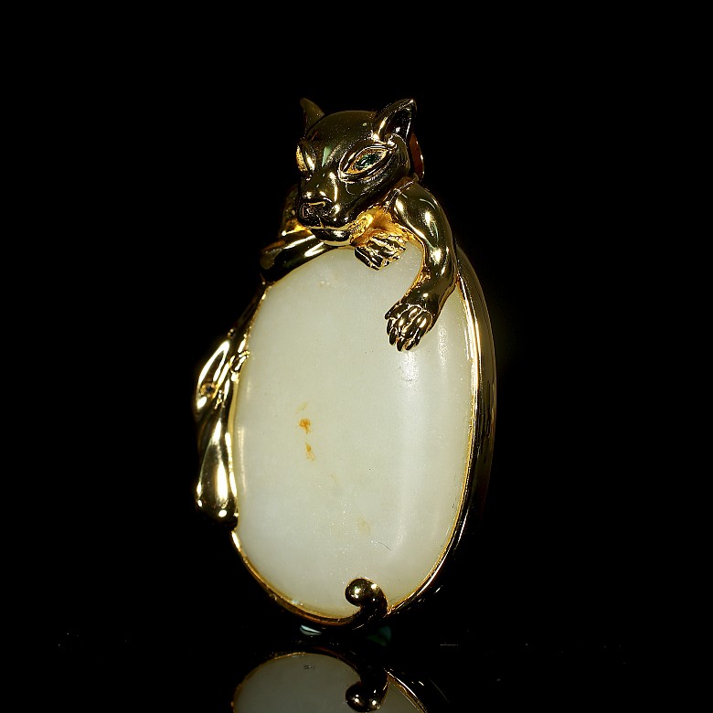 Silver and jade pendant ‘Leopard’, Qing dynasty