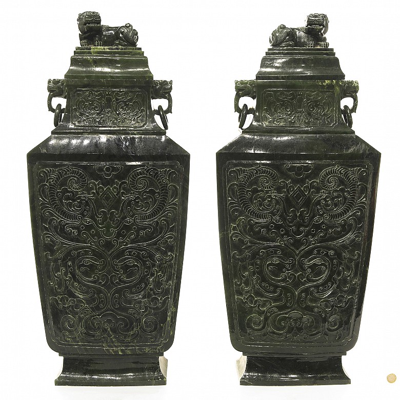 Pair of large vases, 20th century