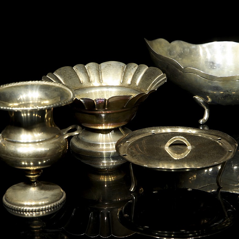 Twelve silver objects, 20th century