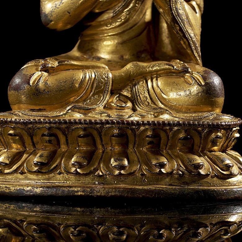 Gilt-bronze figure ‘Shakyamuni Buddha’, Qing dynasty