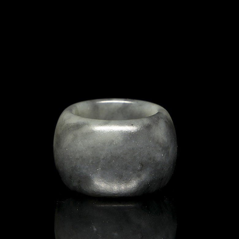 Anillo de arquero de jade, dinastía Qing