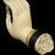 Hand of Buddha in white marble, Tang dynasty (618 - 906)