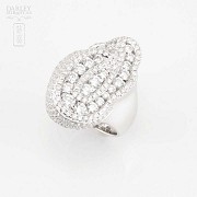 Fantastic white gold and diamond ring 6.35cts