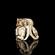 Carved jade figurine ‘Beast’, Han style