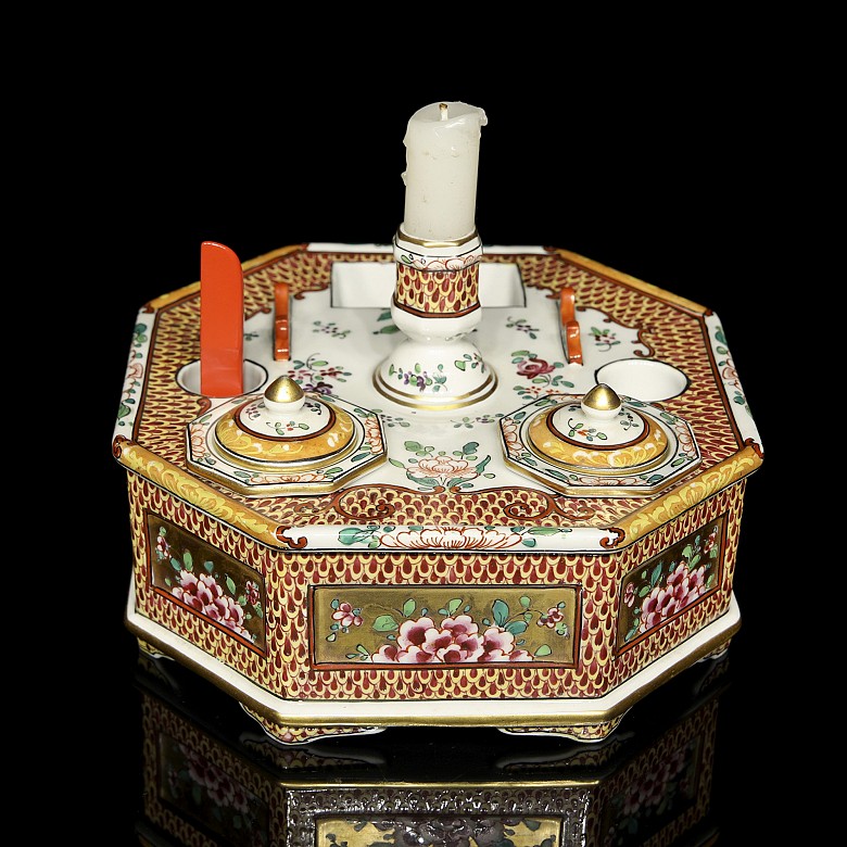 Octagonal porcelain writing desk, France, 19th-20th century