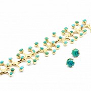 18k yellow gold bracelet and earrings with natural turquoise.