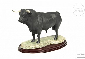 Lladró 'Brave Bull Figure'