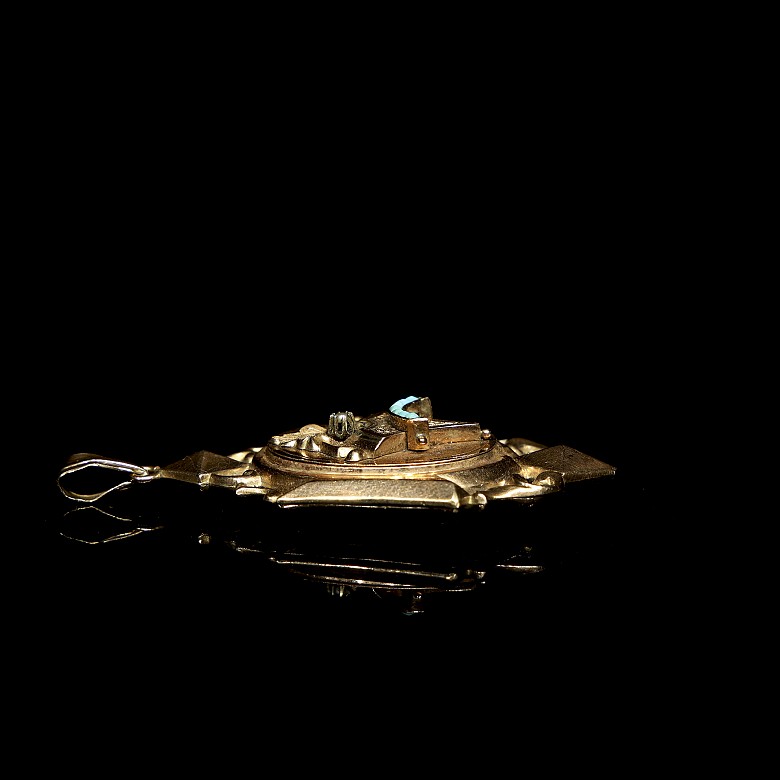 Victorian pendant in 9 kt gold