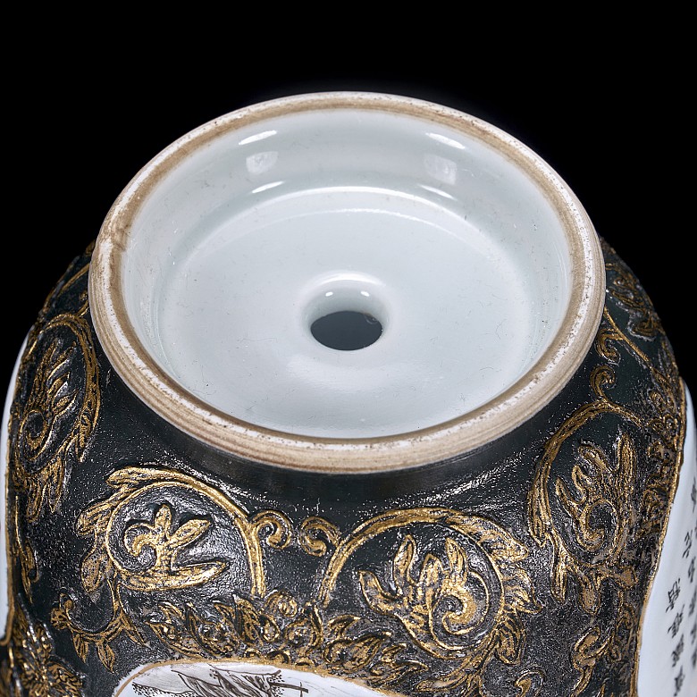 Small porcelain ‘Landscapes and Poems’ cup, Qing dynasty