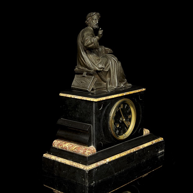 Reloj de sobremesa estilo Napoleón III, s. XX
